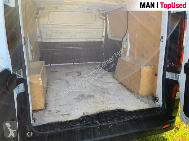 Veículo utilitário Renault TRAFIC