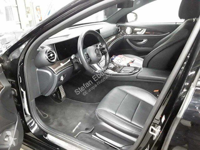 Užitkové vozidlo Mercedes E 300 T de 4M...