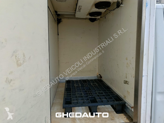 Véhicule utilitaire Iveco DAILY 35S15 - FURGONE...