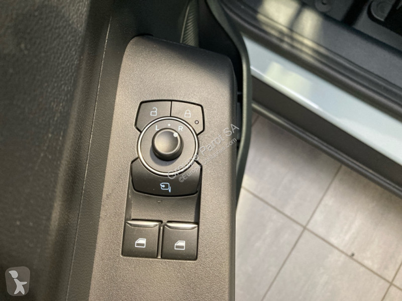 Veicolo commerciale Ford 1.5 EcoBlue 100ch Limited