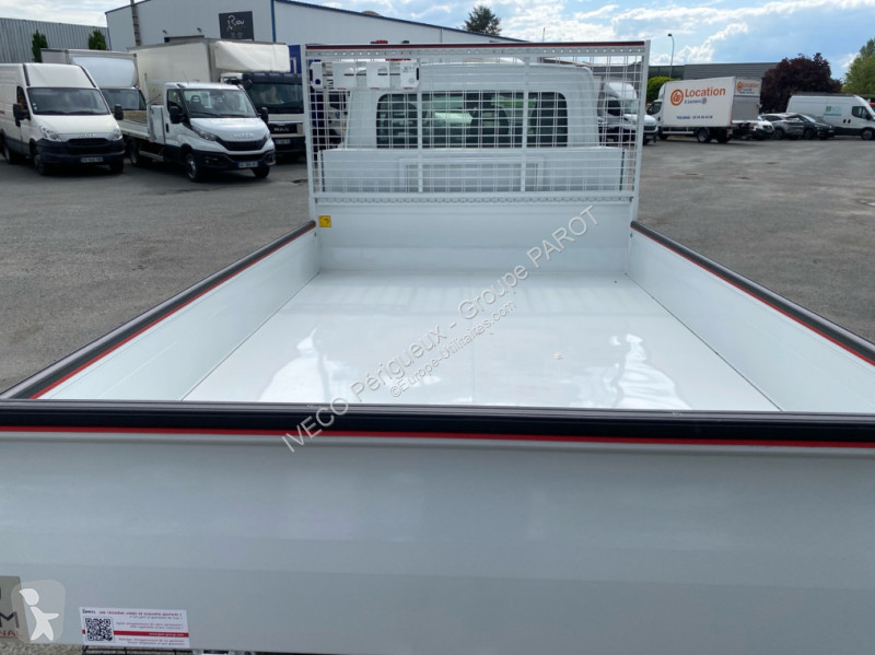 Veicolo commerciale Iveco 35C16H3.0 Empattement...
