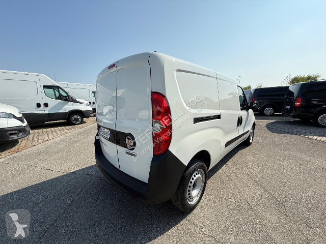 Furgoneta Fiat Doblo Cargo Maxi 1.6 mjt 105cv...