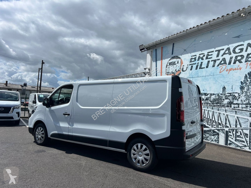Véhicule utilitaire Nissan PRIMASTAR FG L2H1...