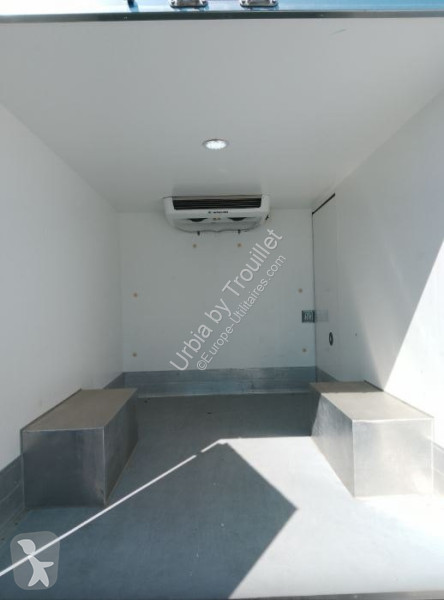 Véhicule utilitaire Renault FRIGO 12M3 CAISSE...