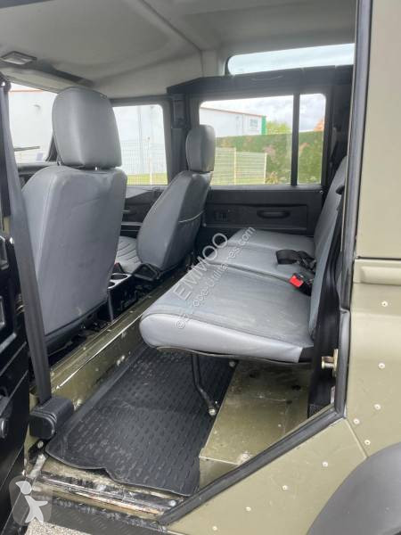 Véhicule utilitaire Land Rover