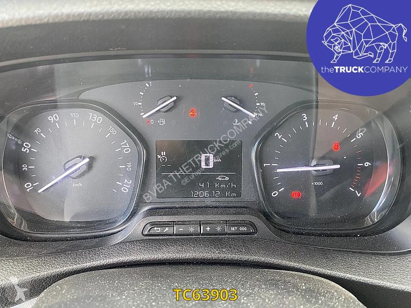 Furgoneta Peugeot 2.0 HDI - DUBBELE CABINE - L2H1
