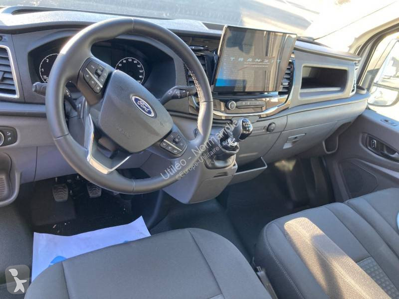 Véhicule utilitaire Ford