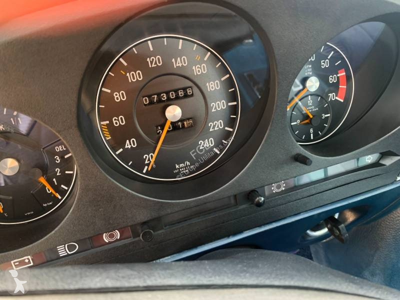 Véhicule utilitaire Mercedes