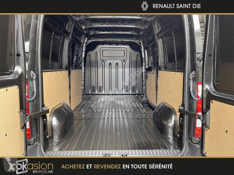 Autoutilitară Renault MASTER FGN TRAC F3500...