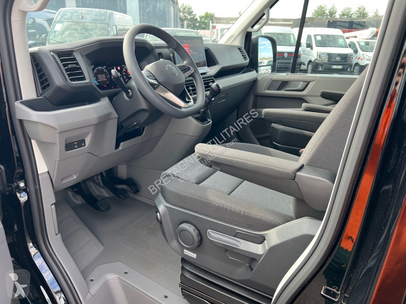 Véhicule utilitaire Volkswagen CRAFTER FG L3H2...