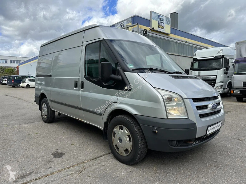 Furgoneta Ford 2.5 TDI KA Hoch HEGLA GLAS...