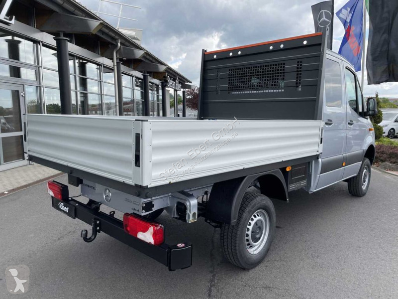 Véhicule utilitaire Mercedes 319 CDI 4x4 DoKa...