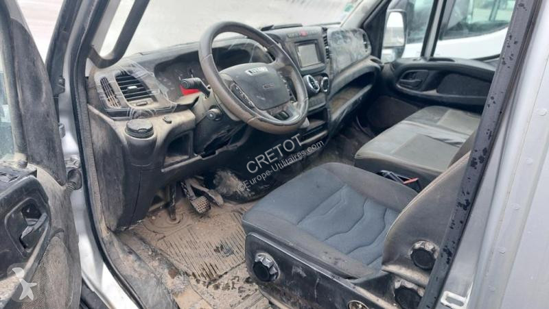 Autoutilitară Iveco 35S21V
