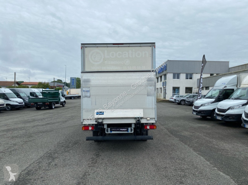Veicolo commerciale Iveco 35C16H3.0 empattement...