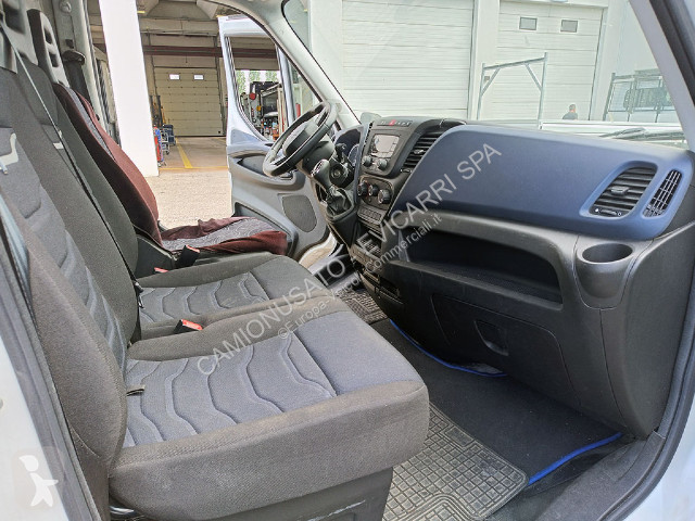 Veicolo commerciale Iveco Daily 35S14A8 V