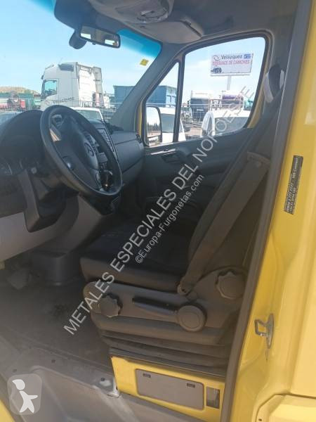 Véhicule utilitaire Mercedes