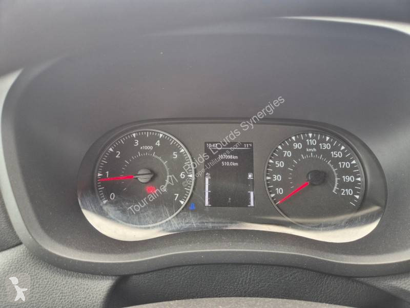 Furgoneta Nissan