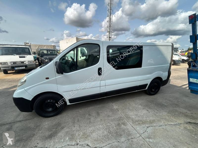 Autoutilitară Opel