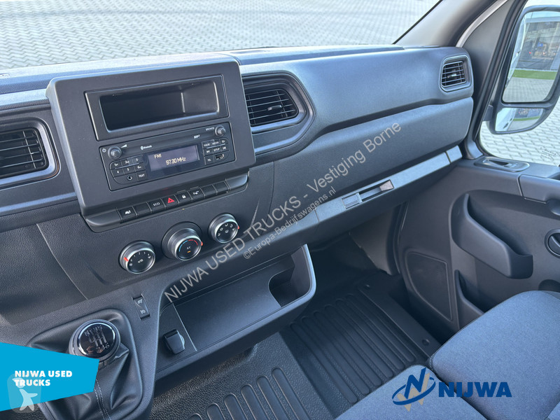 Veicolo commerciale Renault 135 L3H2...