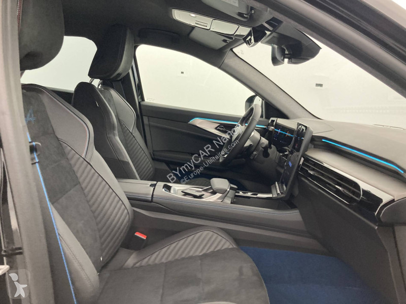 Autoutilitară Renault Rafale E-Tech 4x4 300