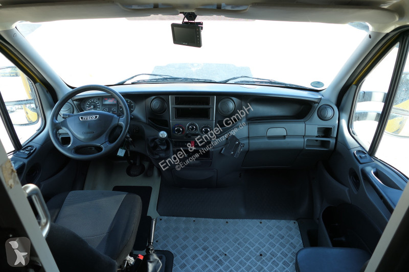 Nyttofordon Iveco Daily 35 S11 C30C AUTOMATIK...