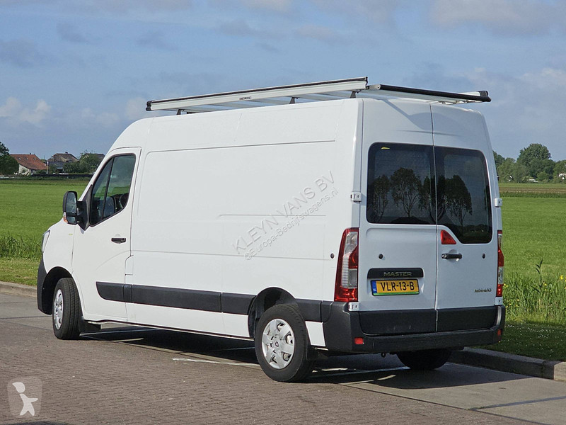 Véhicule utilitaire Renault 2.3 L2H2 150Pk...