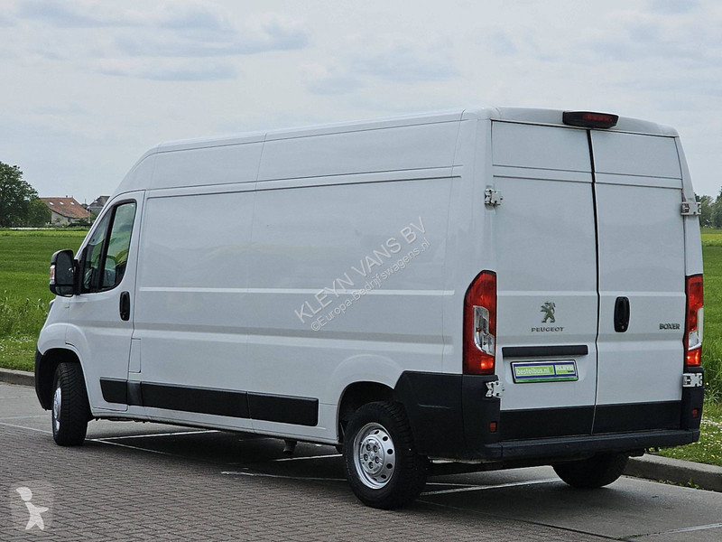 Véhicule utilitaire Peugeot 2.2 L3H2 140Pk Navi...