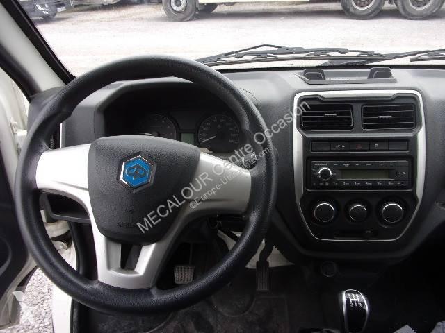 Véhicule utilitaire Piaggio