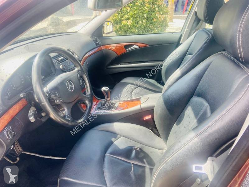 Autoutilitară Mercedes