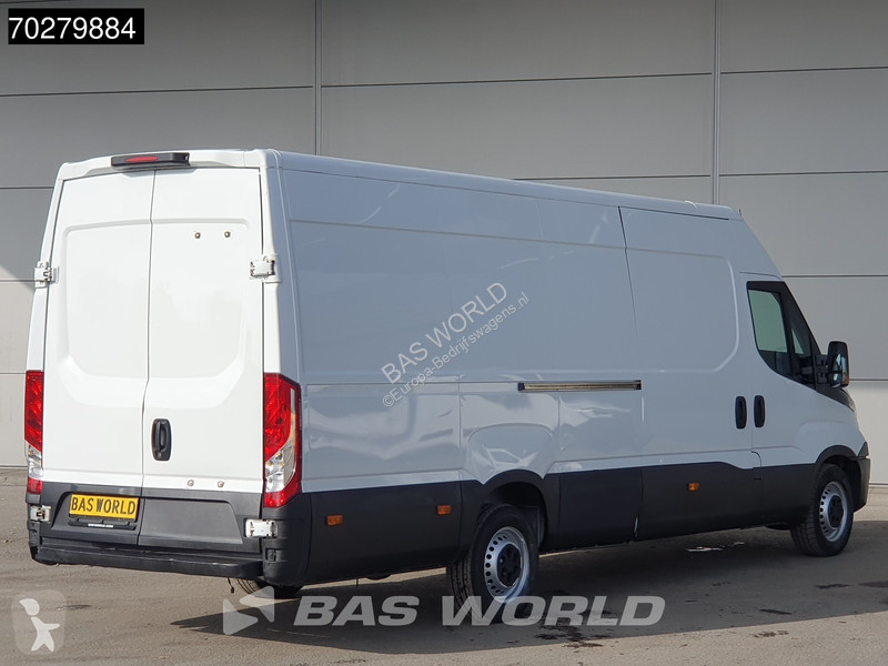 Veículo utilitário Iveco 35S13 L3H2 3500KG...