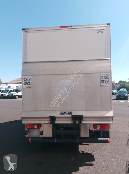 Furgoneta Nissan 20M3 145 CV FOURGON HAYON 3.5 T