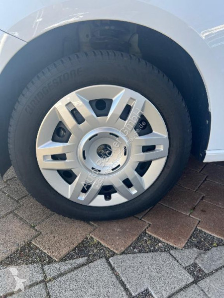 Nyttofordon Ford Grand  Trend mit AHK