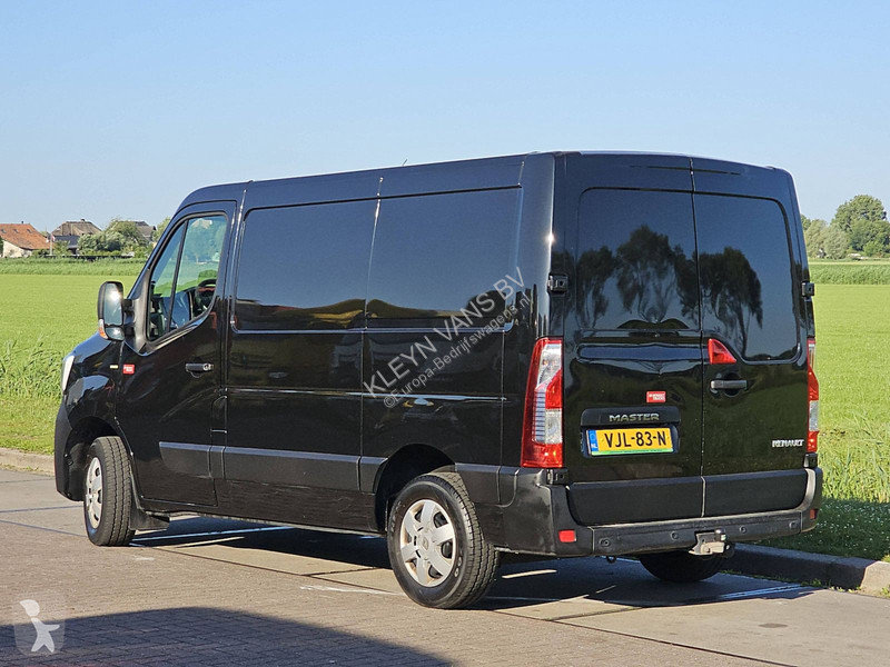 Furgoneta Renault 2.3 L1H1 150Pk Navi NAP!