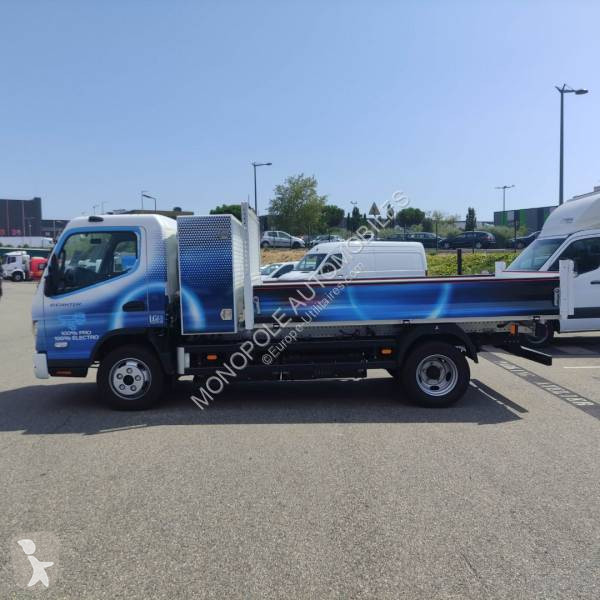 Furgoneta Mitsubishi Fuso
