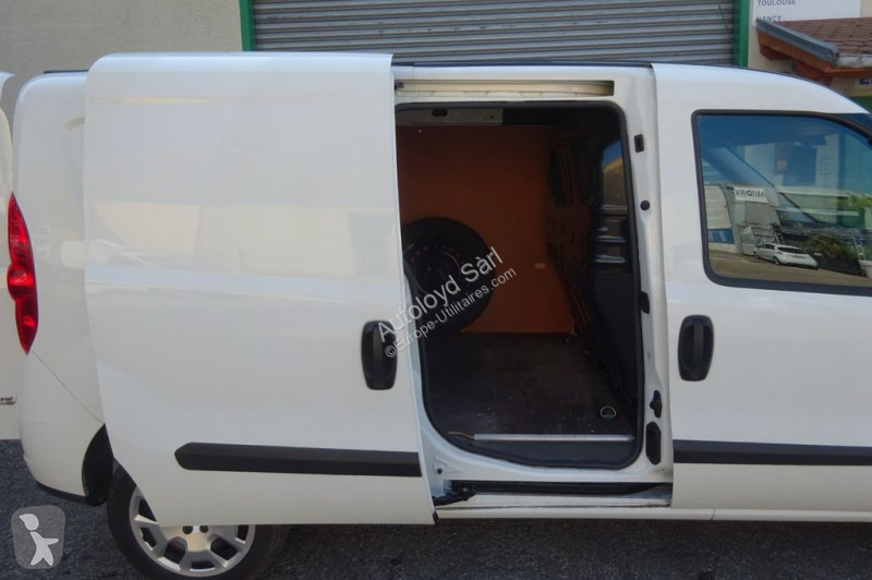 Veicolo commerciale Fiat DOBLO 1,4 T-JET 120...