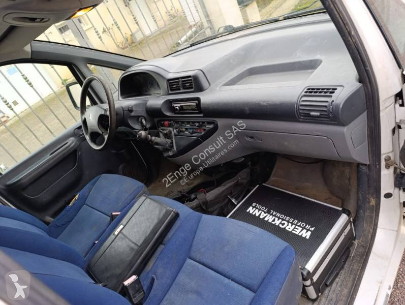 Peugeot  van