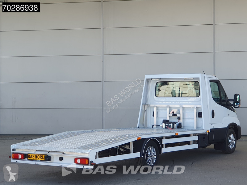 Furgoneta Iveco 35S18 3.0L Autotransporter...