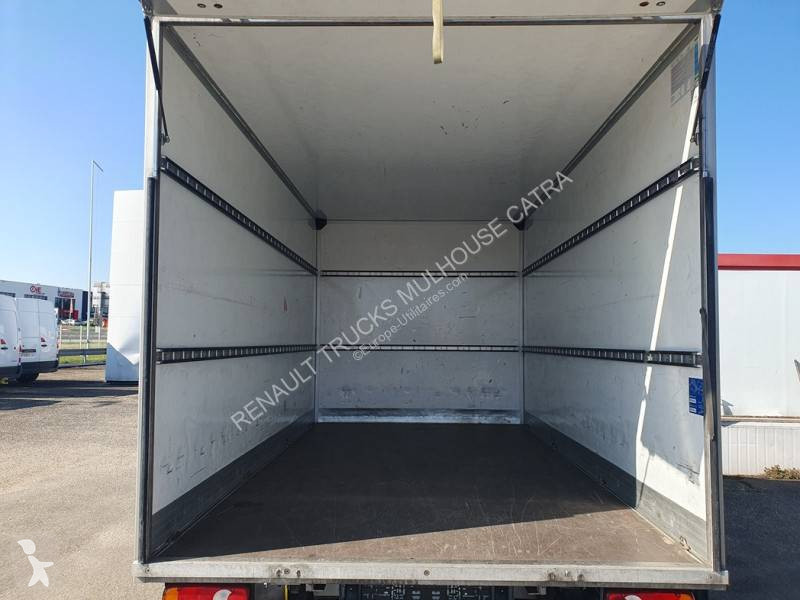 Véhicule utilitaire Renault