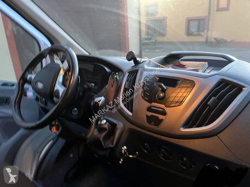 Furgoneta Ford