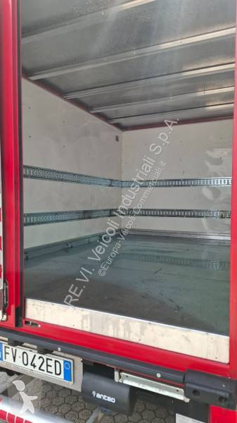 Furgoneta Mitsubishi Fuso