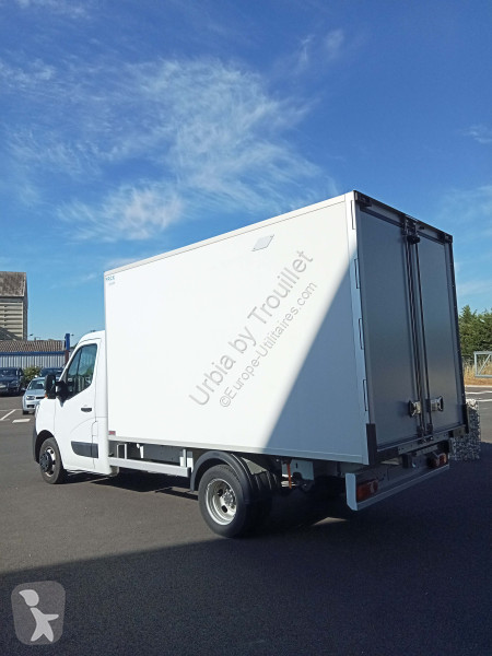 Véhicule utilitaire Renault FRIGO 12M3 165 CV...