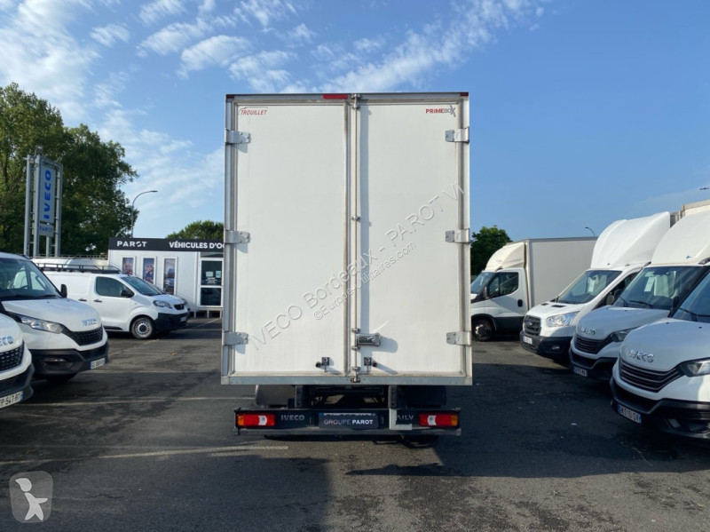 Furgoneta Iveco 35C16H3.0 empattement 4100