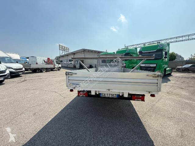 Autoutilitară Iveco Daily 35S16H 3.0 3750 cassone