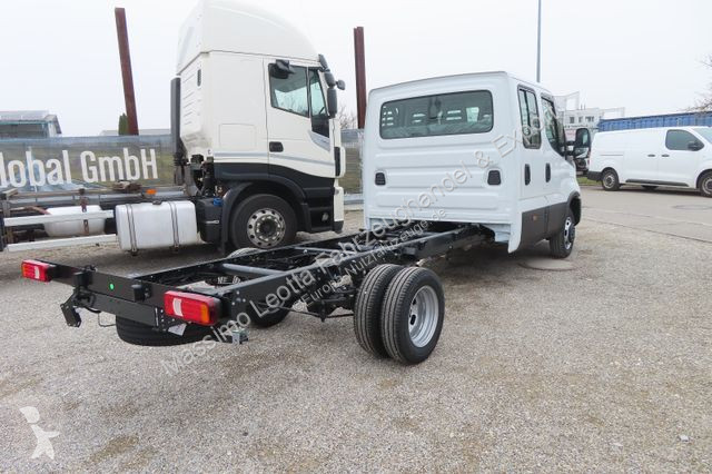Autoutilitară Iveco 35C16 D 3,0  Mod 2024 ....