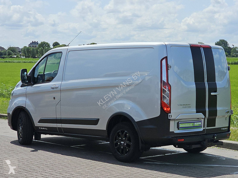 Autoutilitară Ford 2.0 L1H1 TRAIL-EDITION!