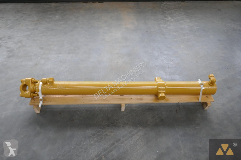 Véhicule utilitaire Caterpillar 227-0843