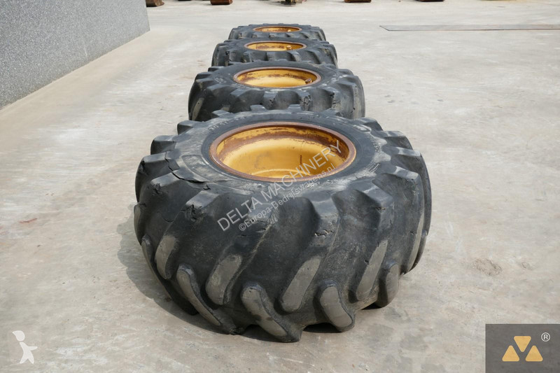 Véhicule utilitaire Caterpillar Wheel GP 30.5L-32