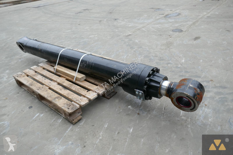 Autoutilitară Caterpillar 370-6692