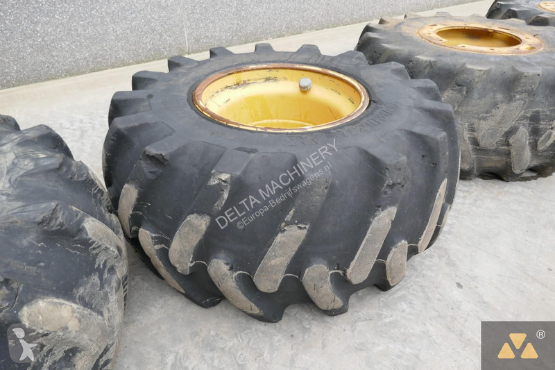 Véhicule utilitaire Caterpillar Wheel GP 30.5L-32