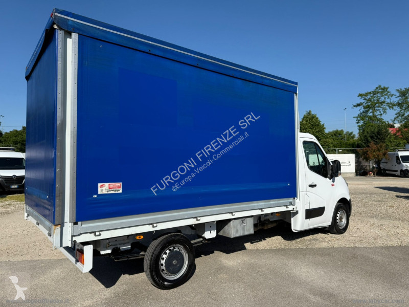 Véhicule utilitaire Renault Mast. 3T5 2.3dCi145...